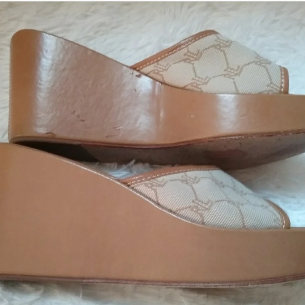 Vintage Lauren Ralph Lauren Mckayla Monogram Wedges - Picture 4 of 8
